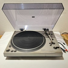 Platine vinyle : tourne-disque